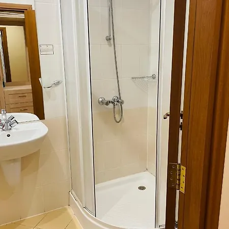 Kris Park Aparthotel