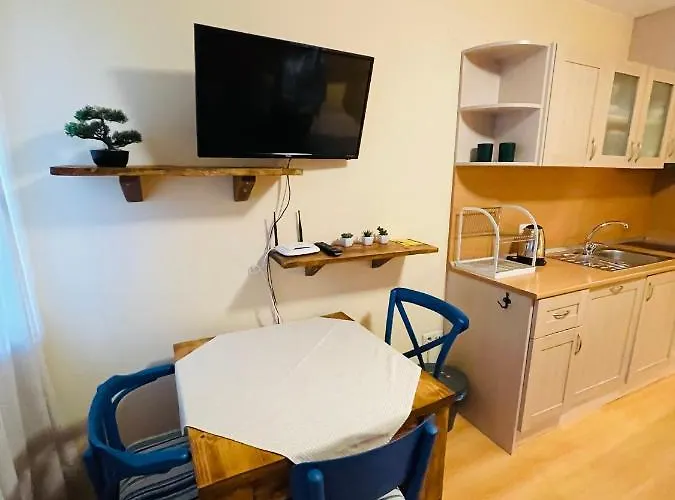 Kris Park Hotel apartamentowy 3*